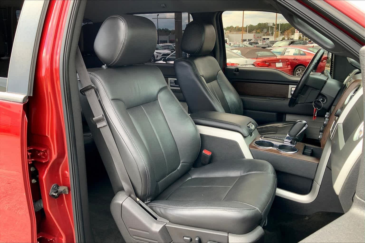 Used 2013 Ruby Red Metallic Tinted Clearcoat Ford Lariat image 9
