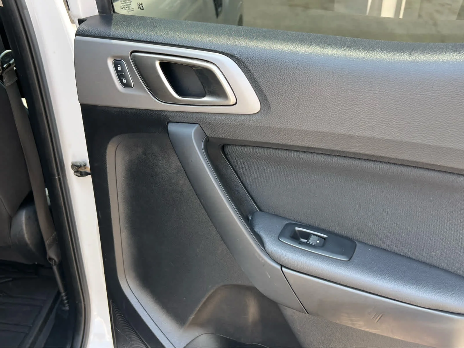 Certified Used 2020 Oxford White Ford XLT image 22