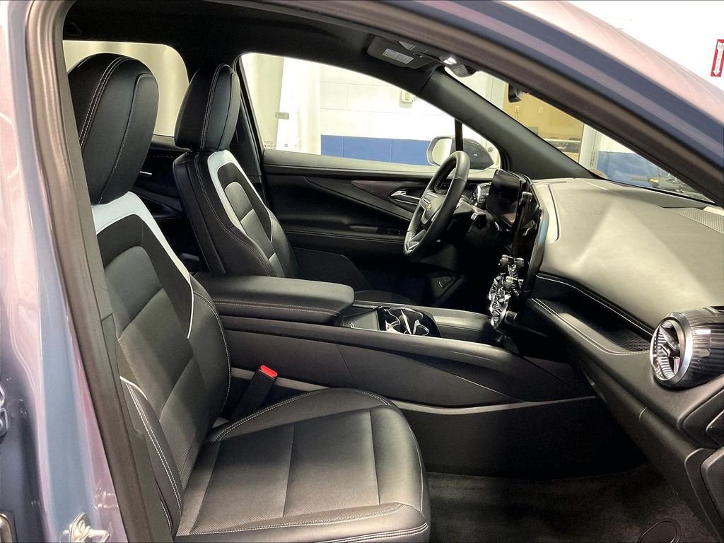 Used 2024 Gray Chevrolet LT image 11