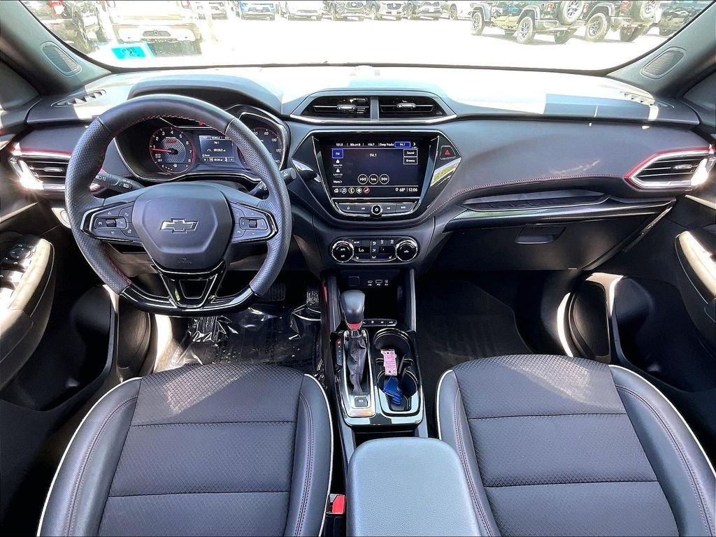 Used 2023 Mosaic Black Metallic Chevrolet RS image 20