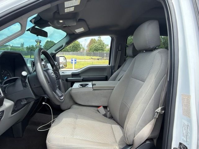 Used 2020 Oxford White Ford XLT image 11