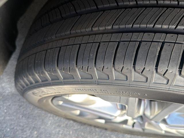 Certified Used 2023 SILVER SKY METALLIC Toyota  image 41