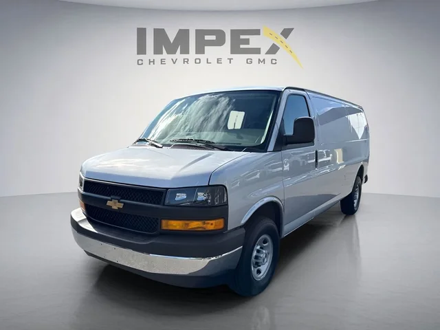 2026 Chevrolet Express Cargo WT