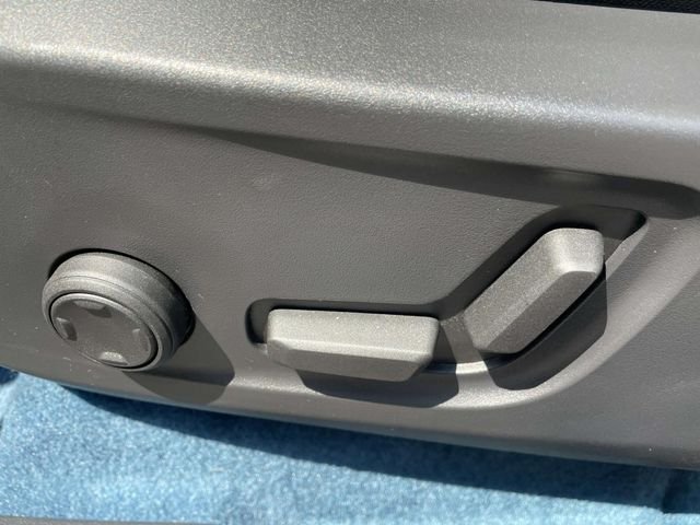 Certified Used 2023 Gray Volvo Ultimate image 14