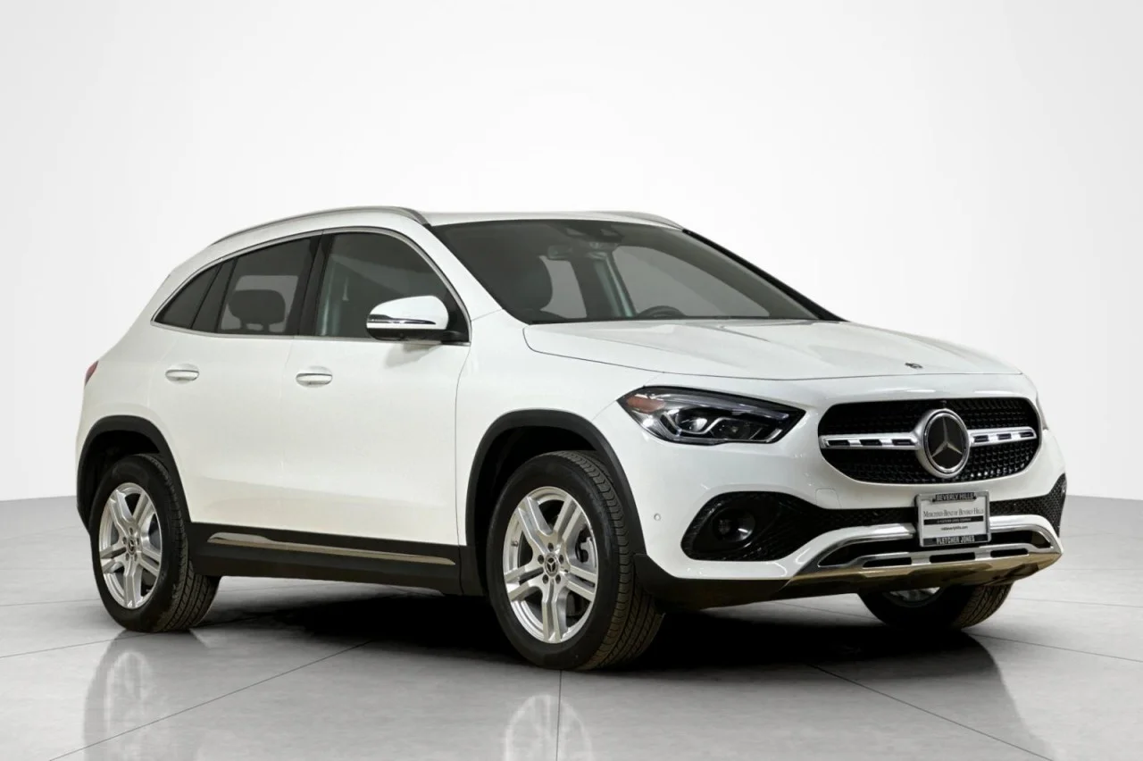 Used 2023 Polar White Mercedes-Benz GLA 250 image 7