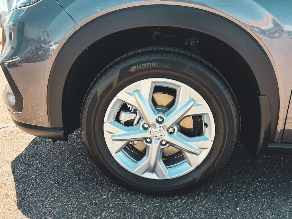 2025 Honda HR-V LX - Photo 14