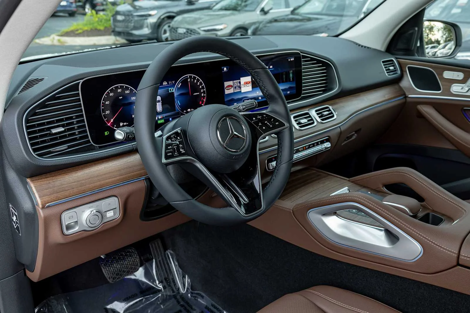 2026 Mercedes-Benz GLE GLE450E - Photo 10