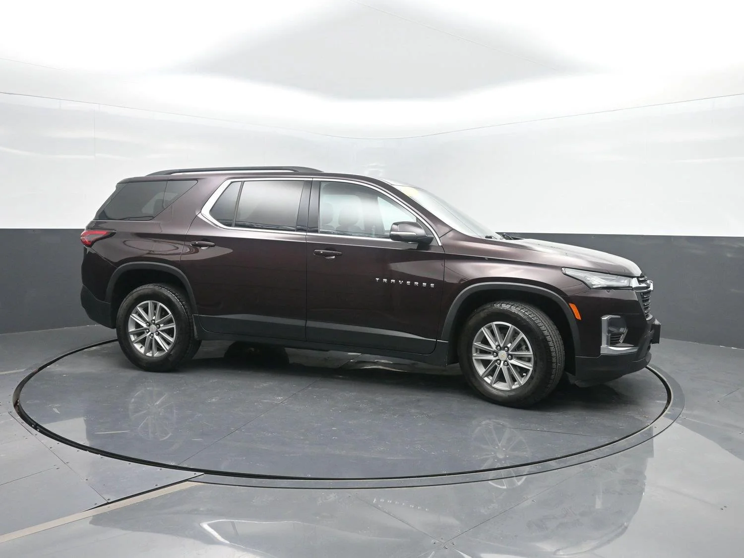 Used 2022 Black Cherry Metallic Chevrolet LT Leather image 3
