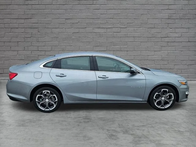 Used 2024 Sterling Gray Metallic Chevrolet 1LT image 6