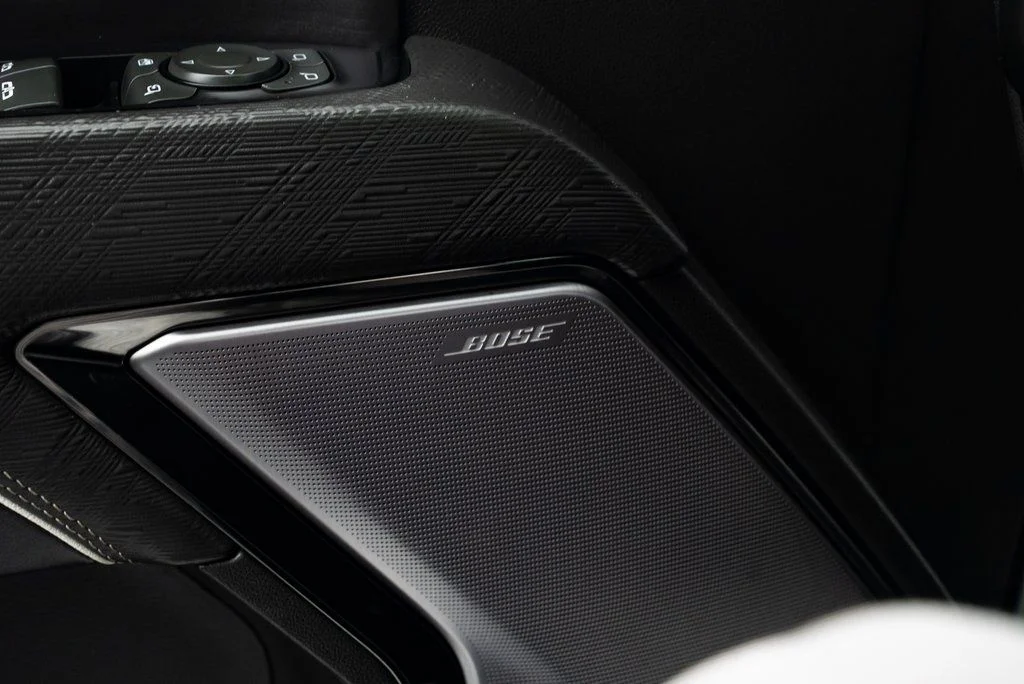 Used 2022 White GMC AT4X image 19