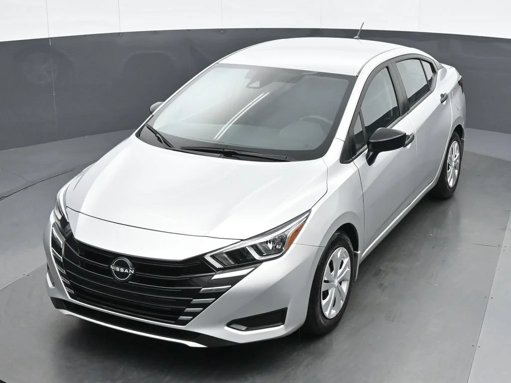 Used 2024 Silver Nissan 1.6 S image 18