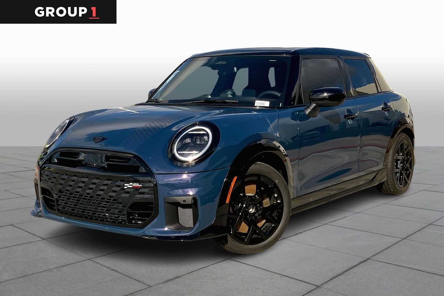2026 MINI Hardtop Cooper S's photo