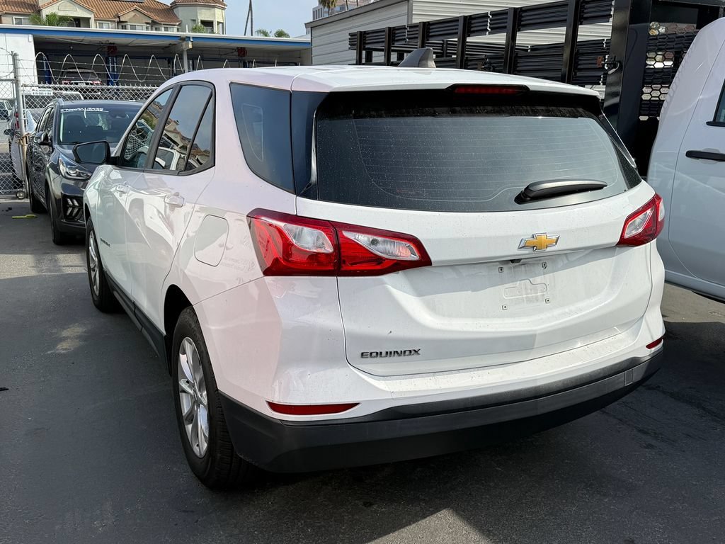 Used 2020 SUMMIT WHITE Chevrolet LS image 24