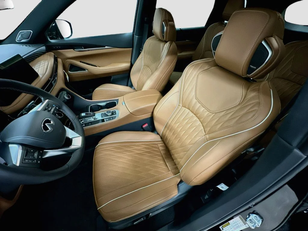 New 2027 Mineral INFINITI Autograph image 5