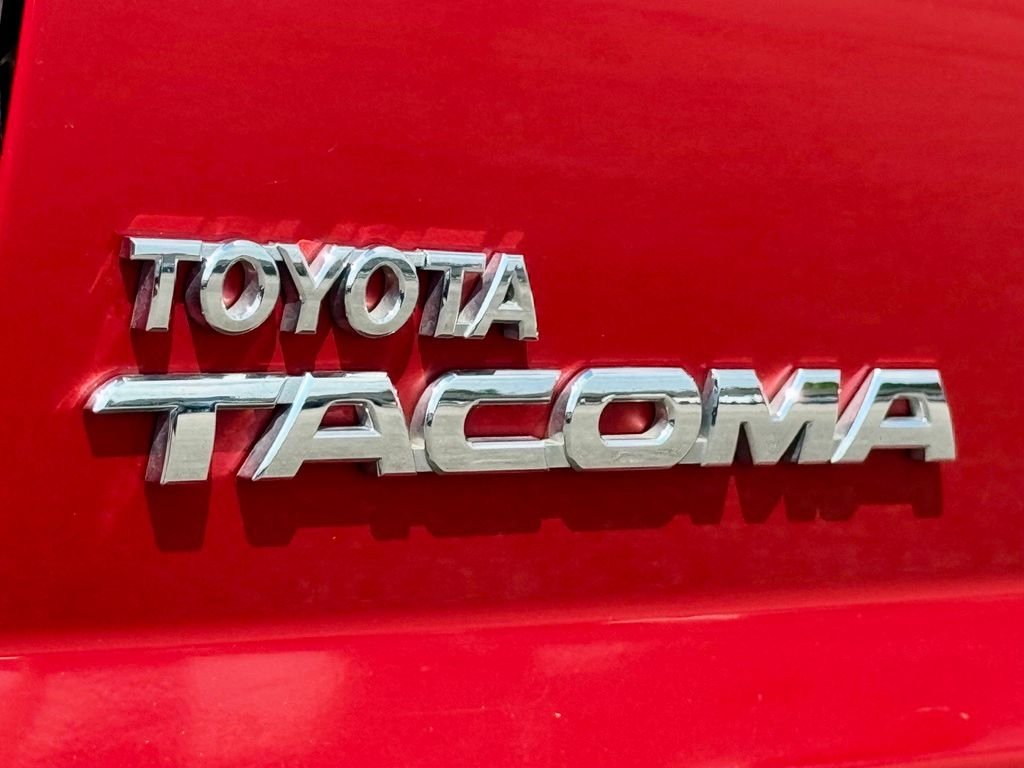 Used 2015 Red Toyota PreRunner image 11