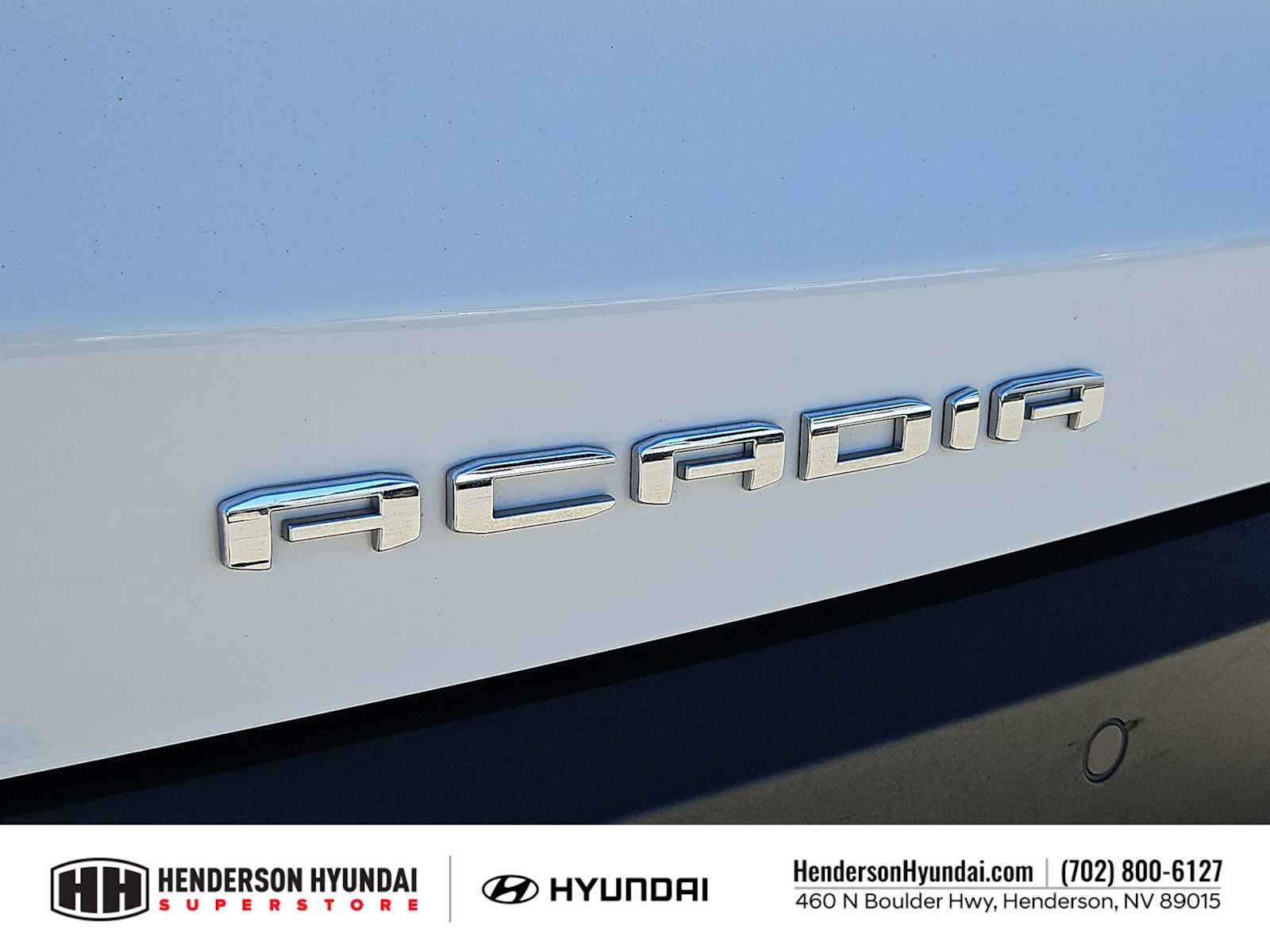 Used 2023 Summit White GMC SLT image 13