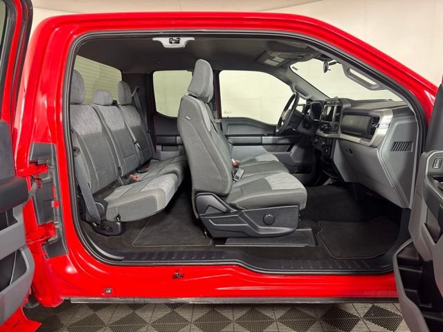 Used 2022 Red Ford XLT image 6