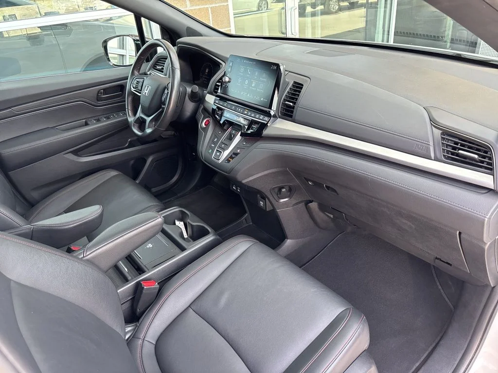 Used 2025 White Honda Sport-L image 15
