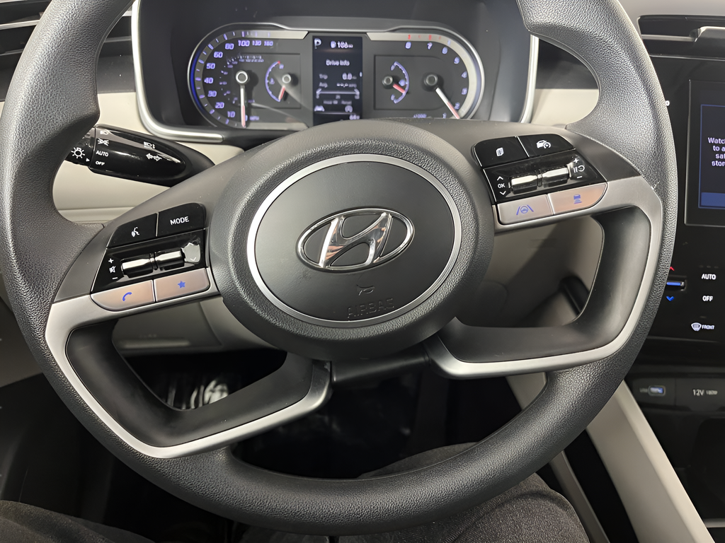 Used 2024 White Pearl Hyundai SEL image 22