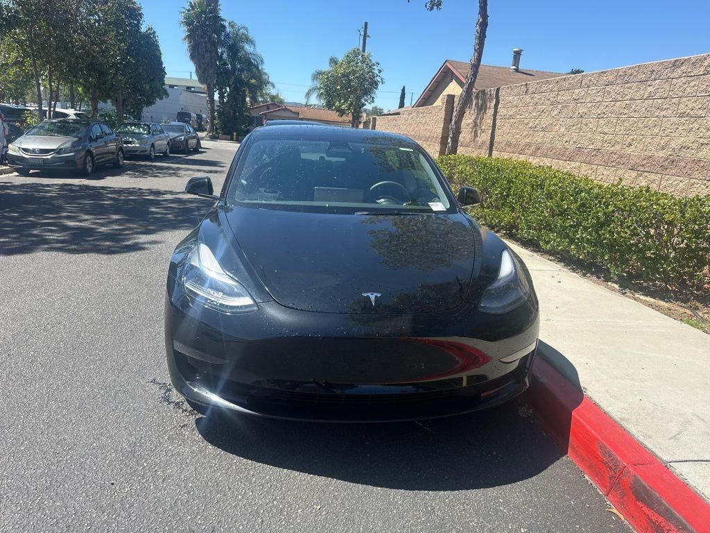 Used 2023  Tesla Base image 2