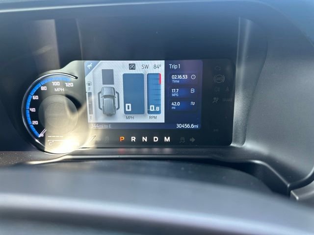 Certified Used 2023 Hot Pepper Red Metallic Tinted Clearcoat Ford Outer Banks image 9