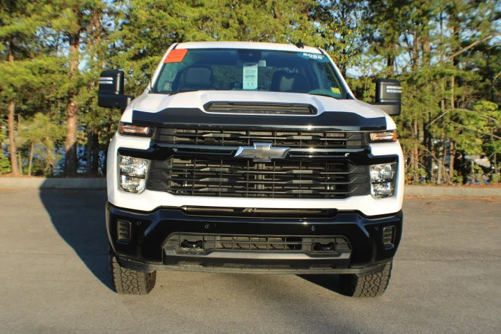 Used 2026 Summit White Chevrolet Custom image 19