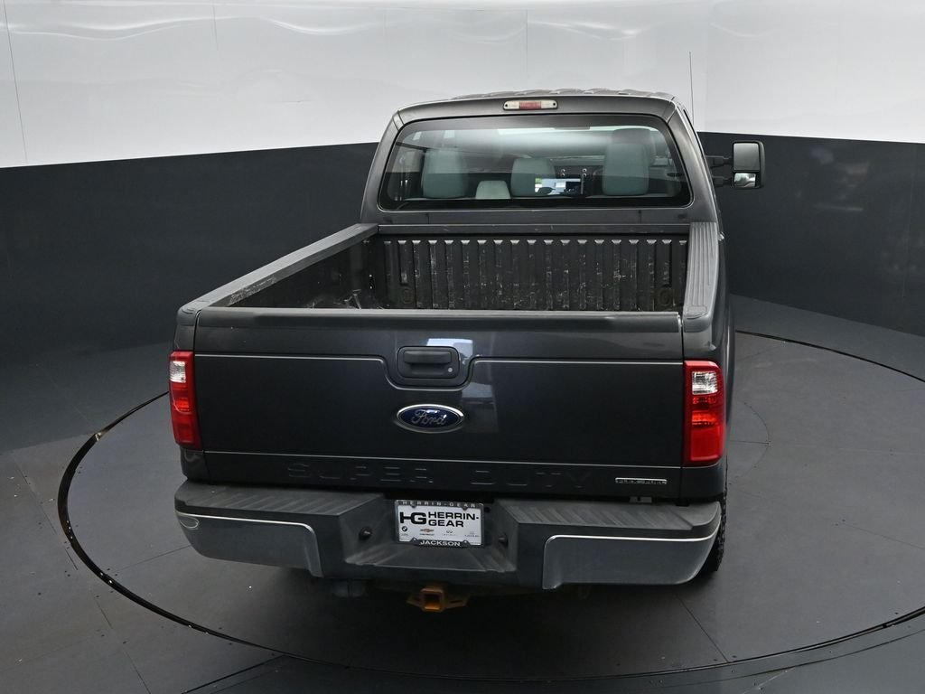 Used 2016 Gray Ford XL image 34
