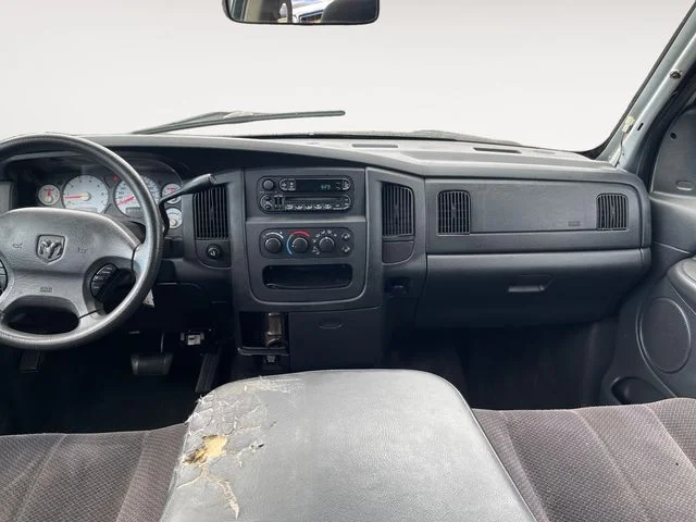 Used 2003 White Dodge SLT image 10