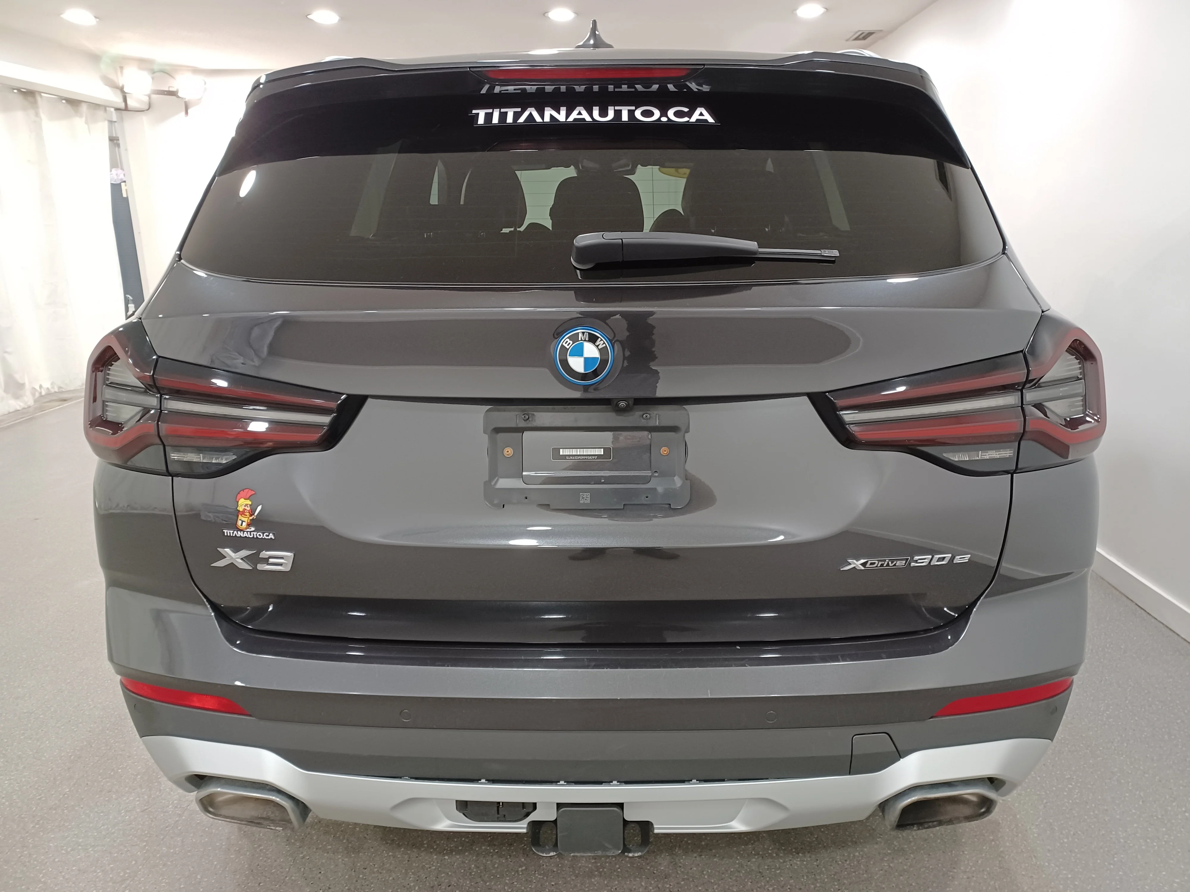 Certified Used 2023 Black Sapphire Metallic BMW xDrive30e Plug-In Hybrid*Nav | Htd Leather | Htd Steering Wheel | Rain Sense Wipers image 24