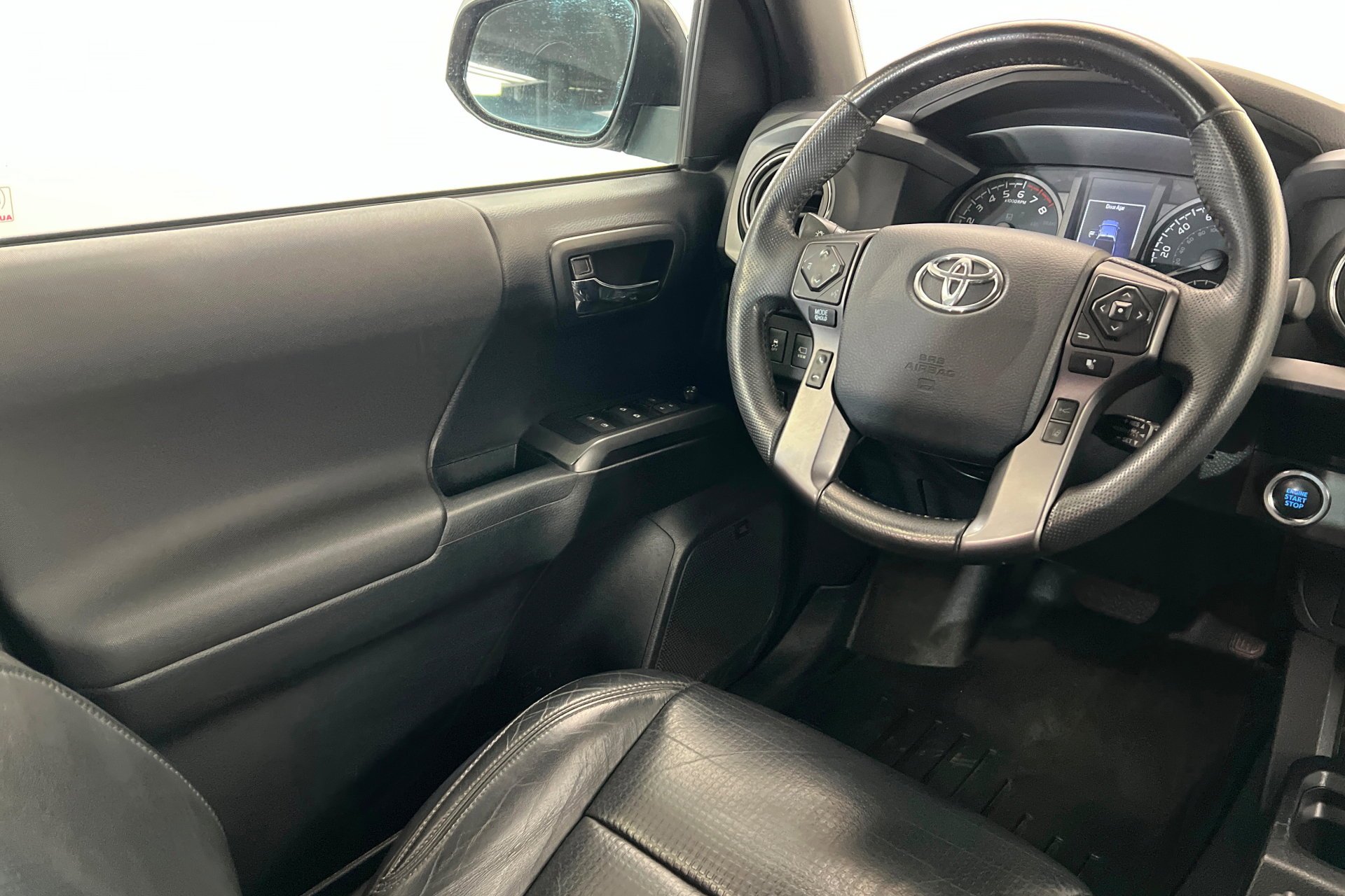 2020 Toyota Tacoma TRD Off Road - Photo 12