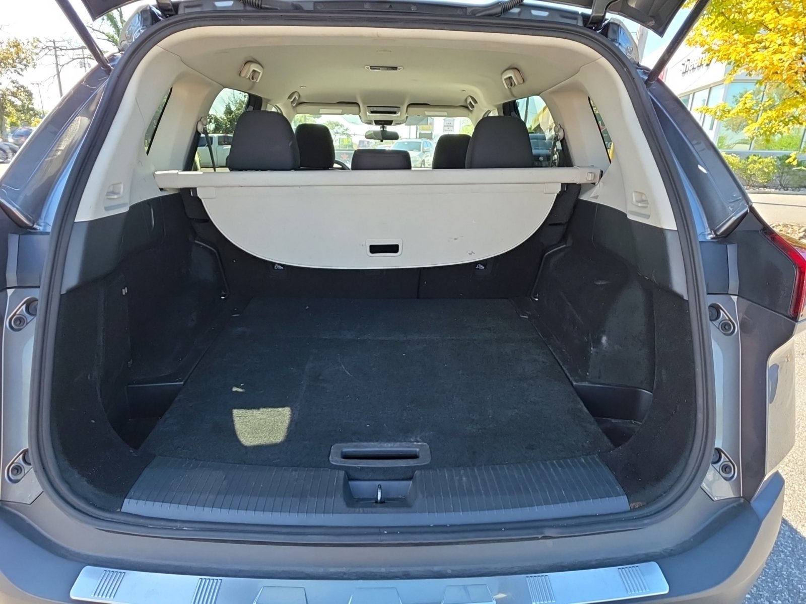 Used 2023 Gray Nissan SV image 26