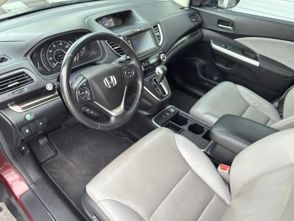 Used 2016 Red Honda EX-L image 19