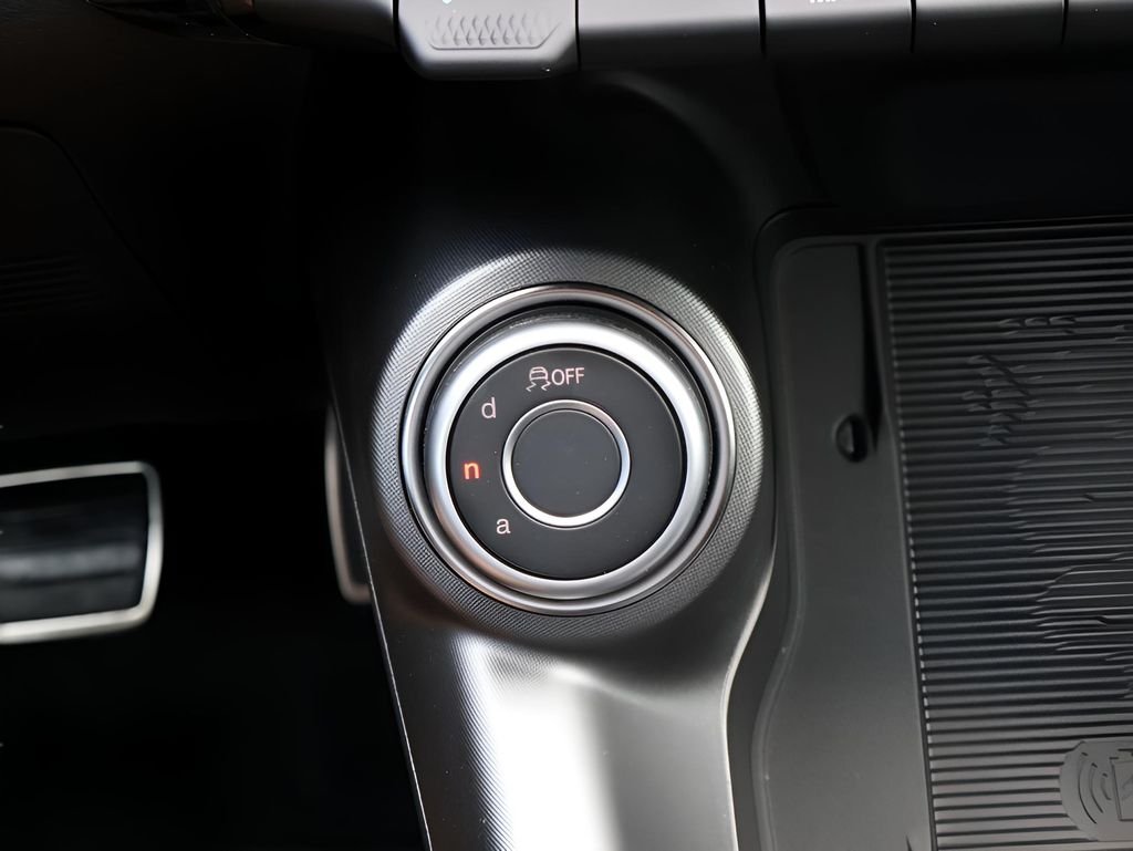 2025 Alfa Romeo Tonale Base - Photo 24