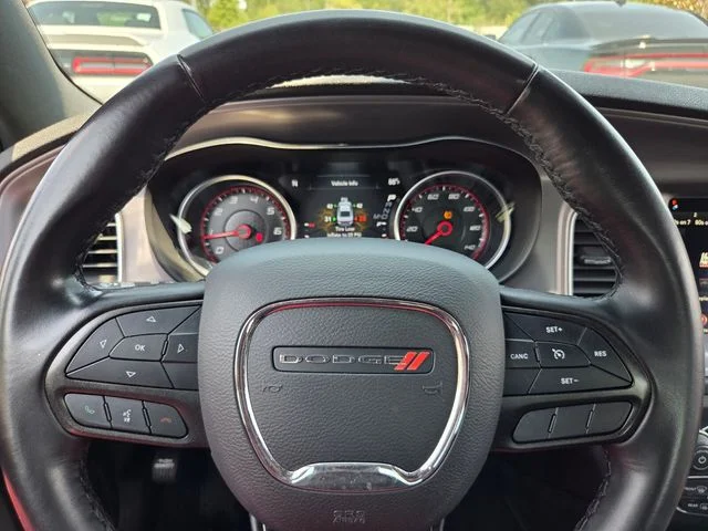 Used 2023 Red Dodge SXT image 23