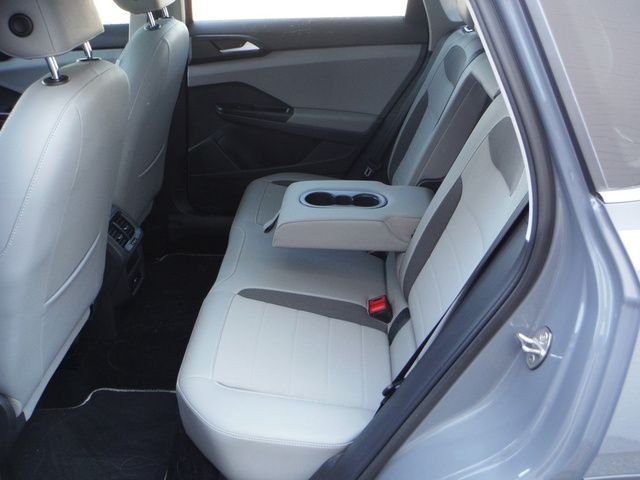 Used 2023  Volkswagen 1.5T SE image 34