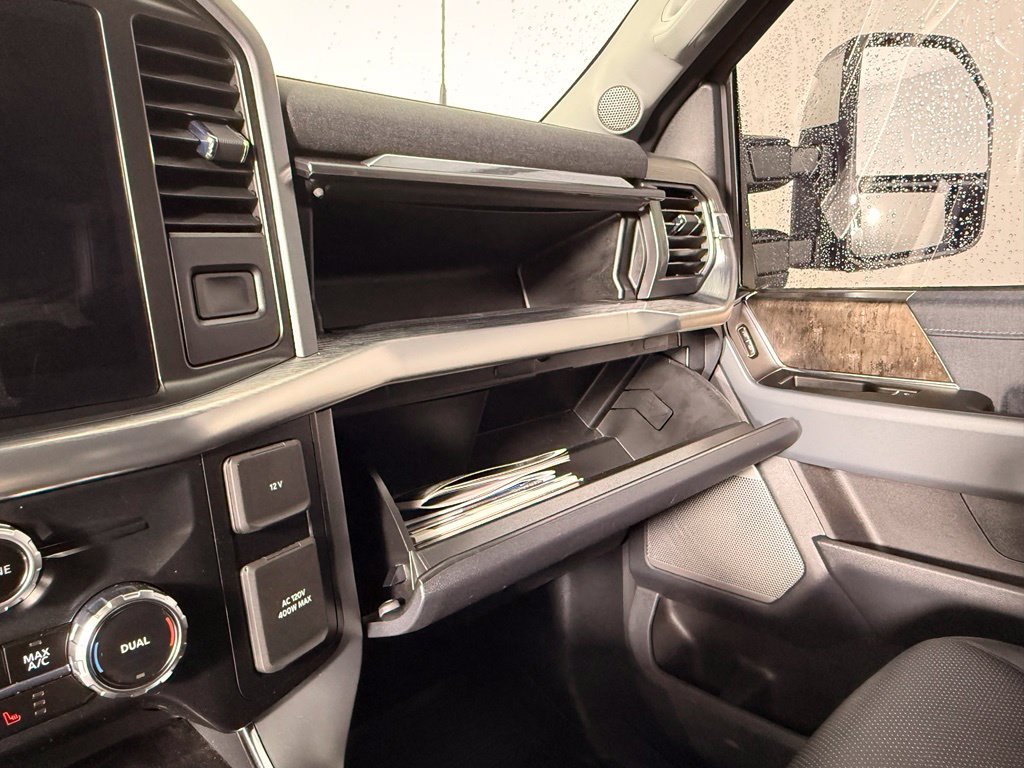 Used 2023 Silver Metallic Ford Lariat image 27