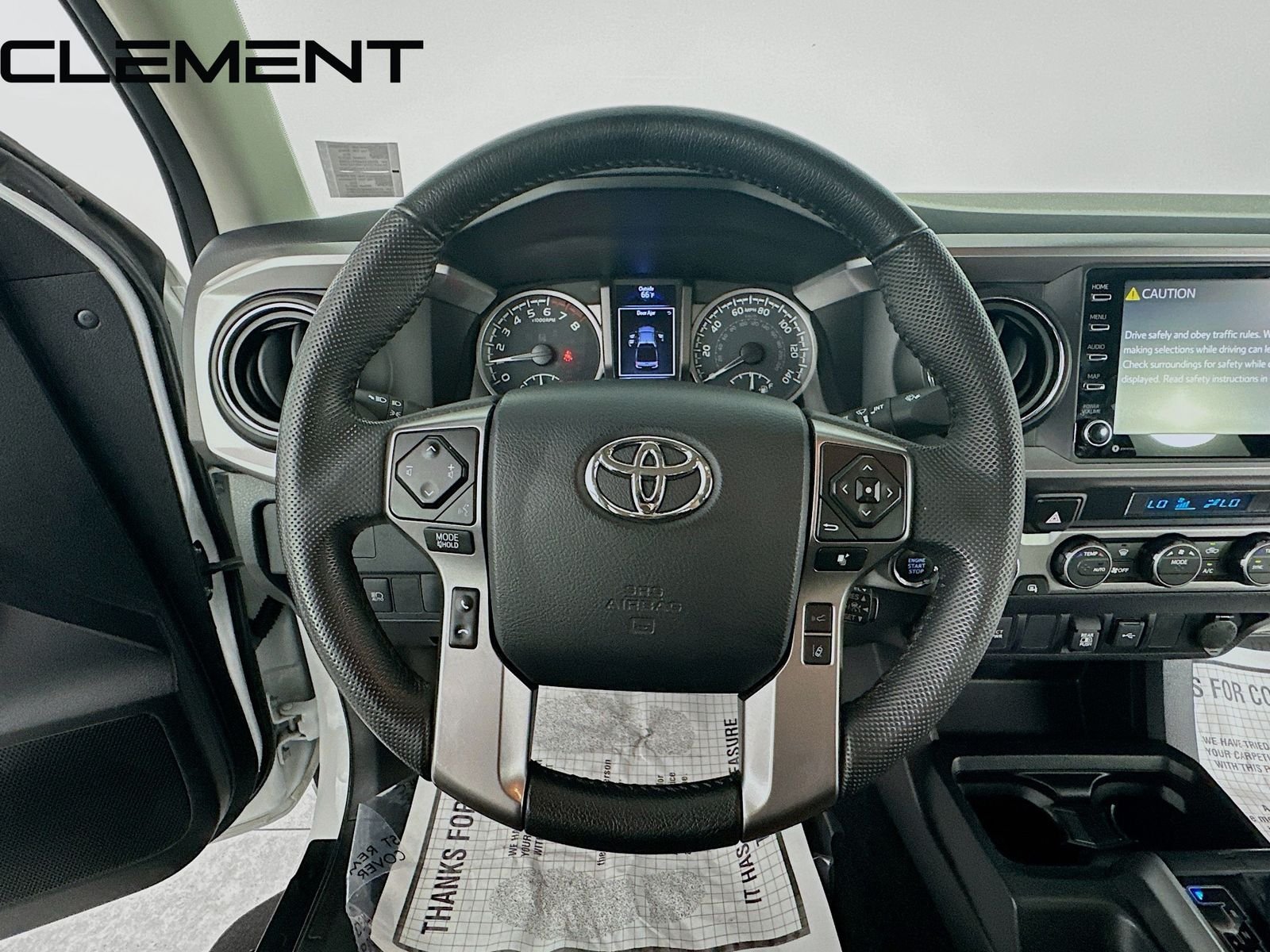 Used 2023 White Toyota SR5 image 14