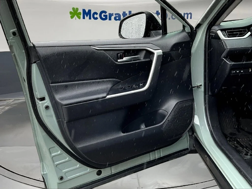 Used 2021 Blue Toyota XLE image 23