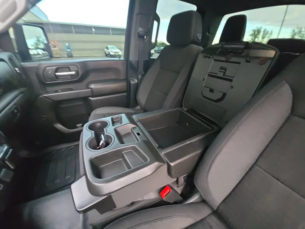 Used 2024 Summit White GMC Pro image 32