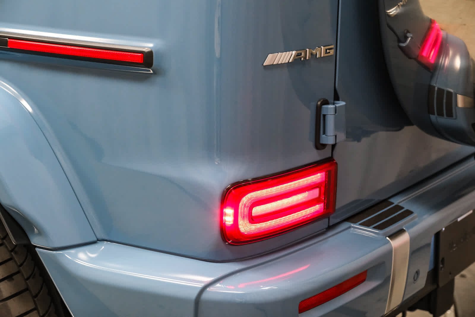 New 2027 MANUFAKTUR China Blue Mercedes-Benz AMG® G 63 SUV image 7