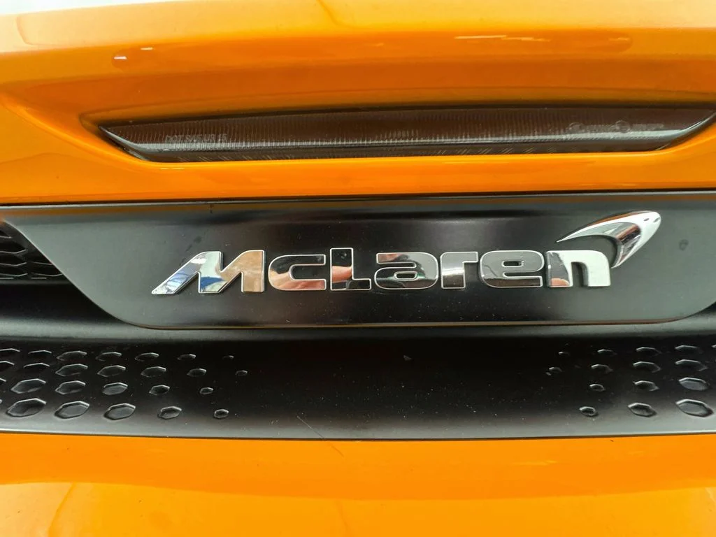 Used 2021 Orange McLaren Base image 24
