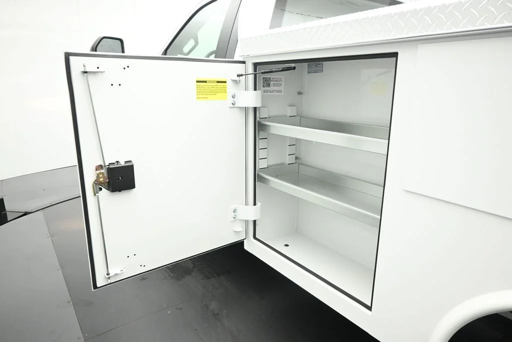 New 2026 Oxford White Ford XL image 16