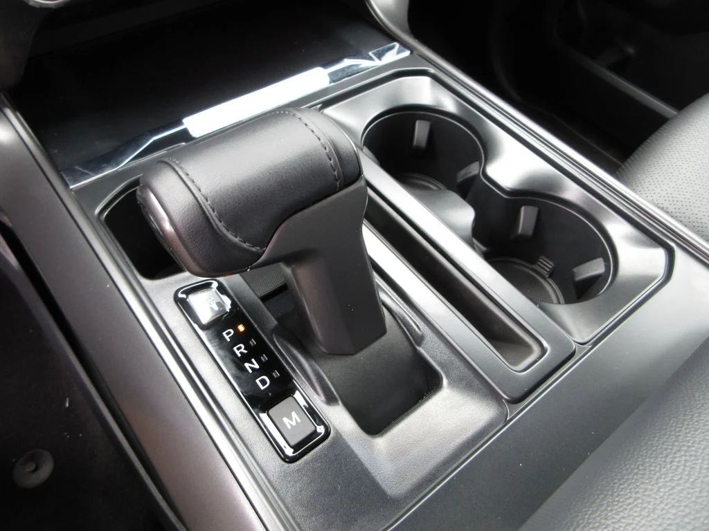 New 2026 Carbonized Gray Metallic Ford Lariat image 21