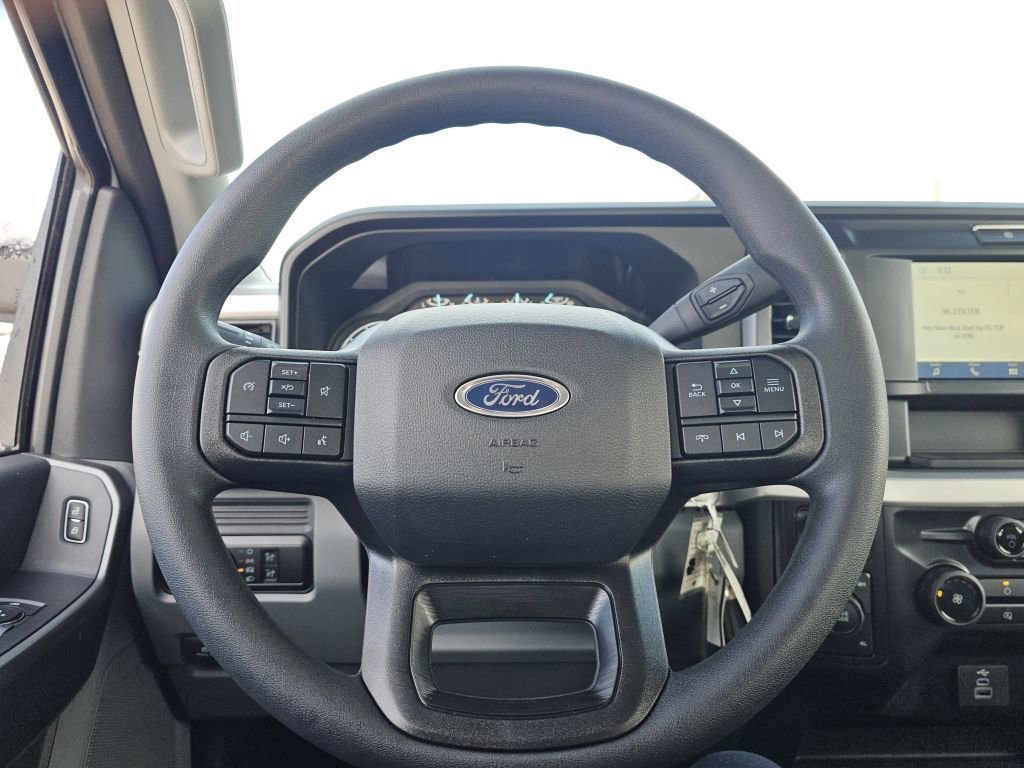 New 2026 Oxford White Ford XL/STX image 31