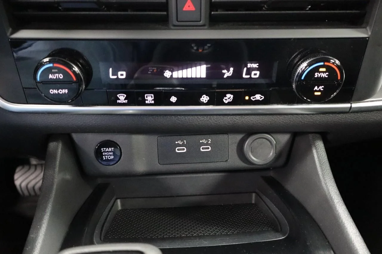 Used 2024 Super Black Nissan SV image 16