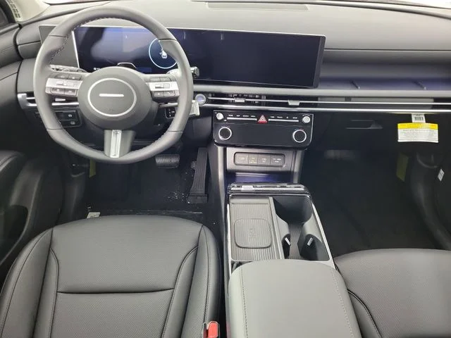 Used 2025 Red Hyundai SEL Convenience image 17