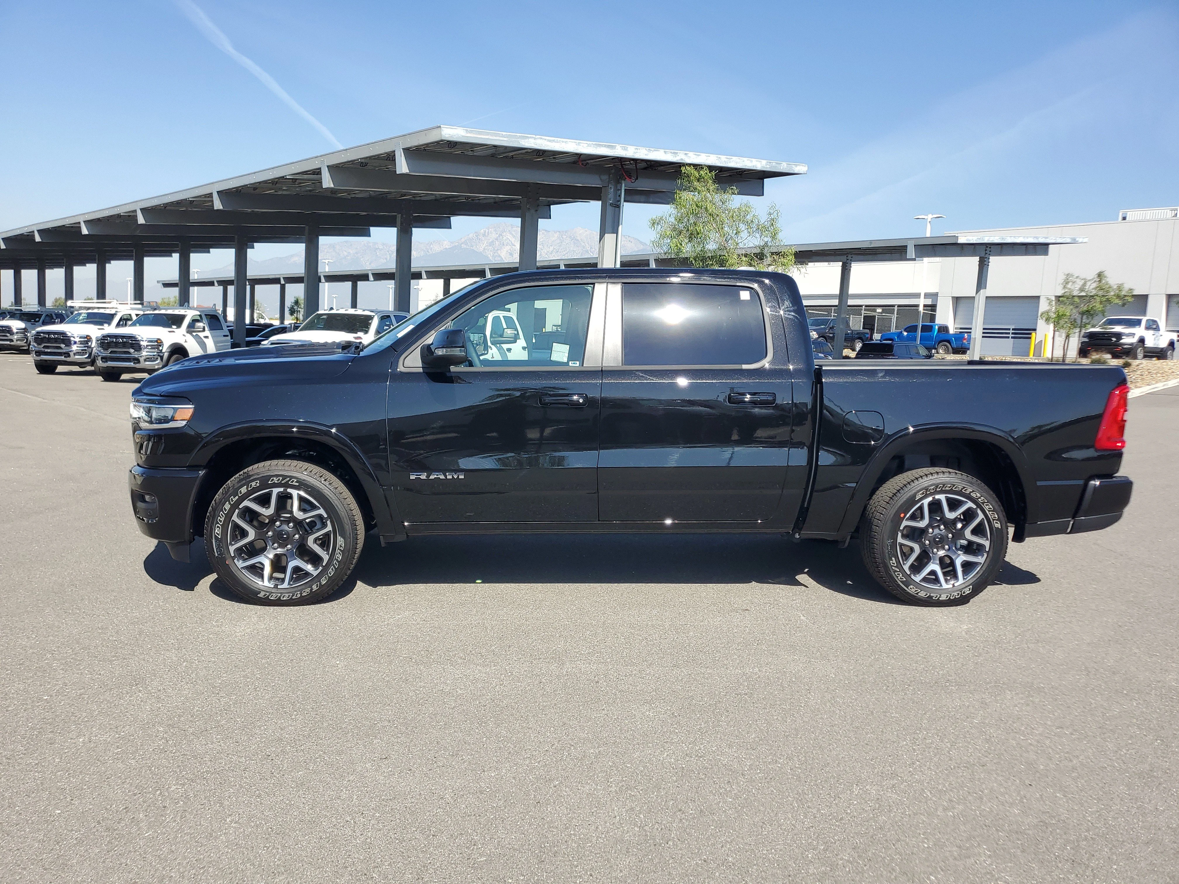 New 2026 Diamond Black Crystal Pearl-Coat Exterior Paint RAM Laramie image 2