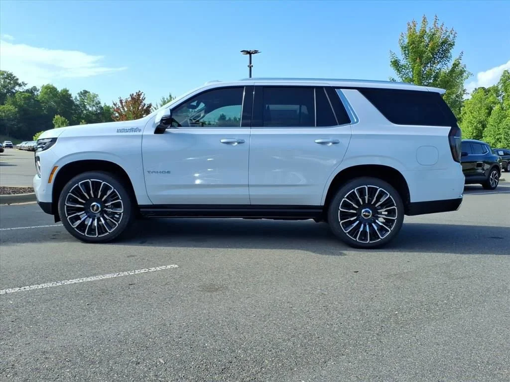 New 2026 Polar White Tricoat Chevrolet High Country image 33