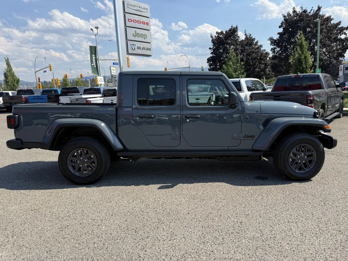 New 2026 Dark blue Jeep Sport S image 8