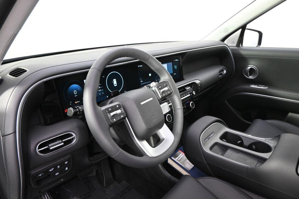 New 2026 Silver Metallic Hyundai SEL AWD image 11